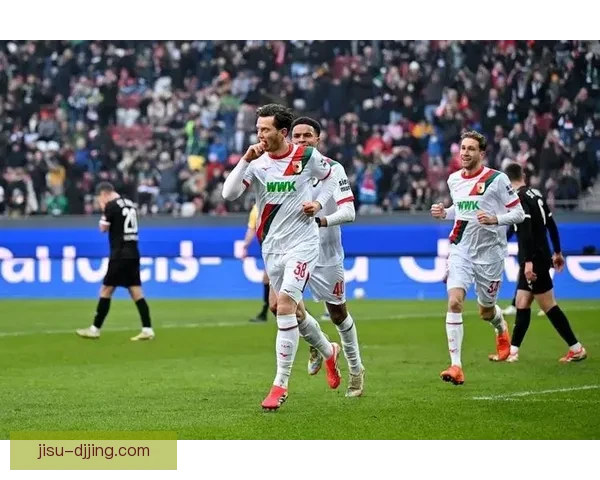 奥格斯堡三二逆转沃堡格雷点射